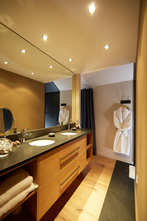 ז'יגונדס Les Chambres De L'Oustalet, Chambres D'Hotes Et Restaurant Etoile חדר תמונה