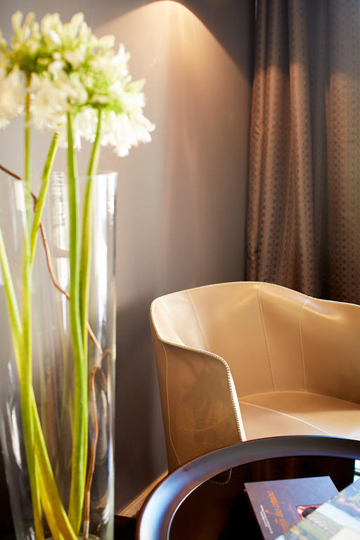 ז'יגונדס Les Chambres De L'Oustalet, Chambres D'Hotes Et Restaurant Etoile מראה חיצוני תמונה